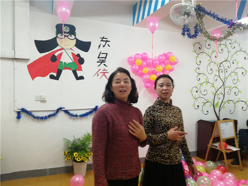 周红侠、李俐合唱.jpg