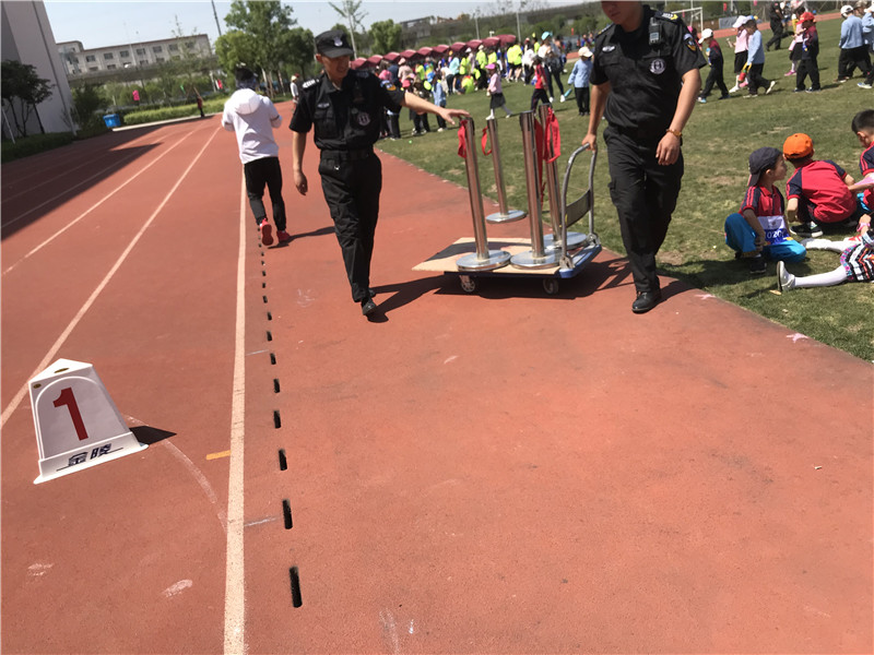 警戒线1.jpg
