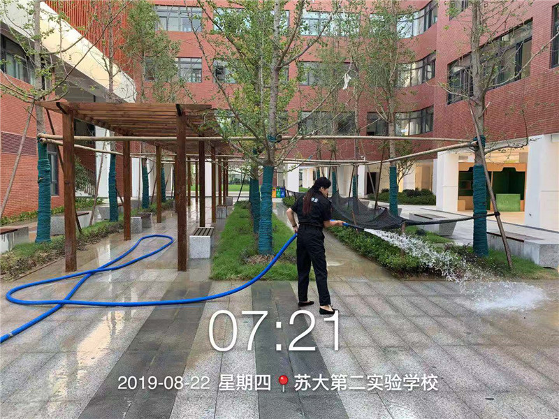 苏大第二实验行政楼-外围场地冲洗.jpg