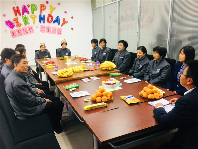 林彬对大家表示祝福.jpg