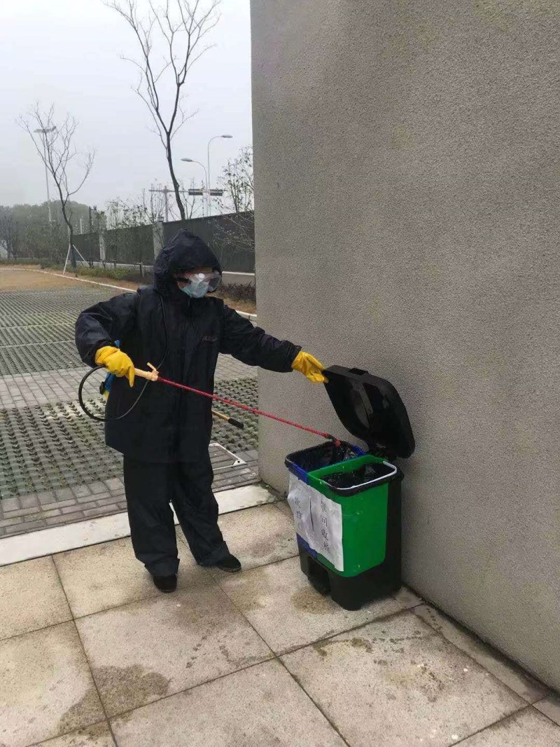 全校消杀 .jpg