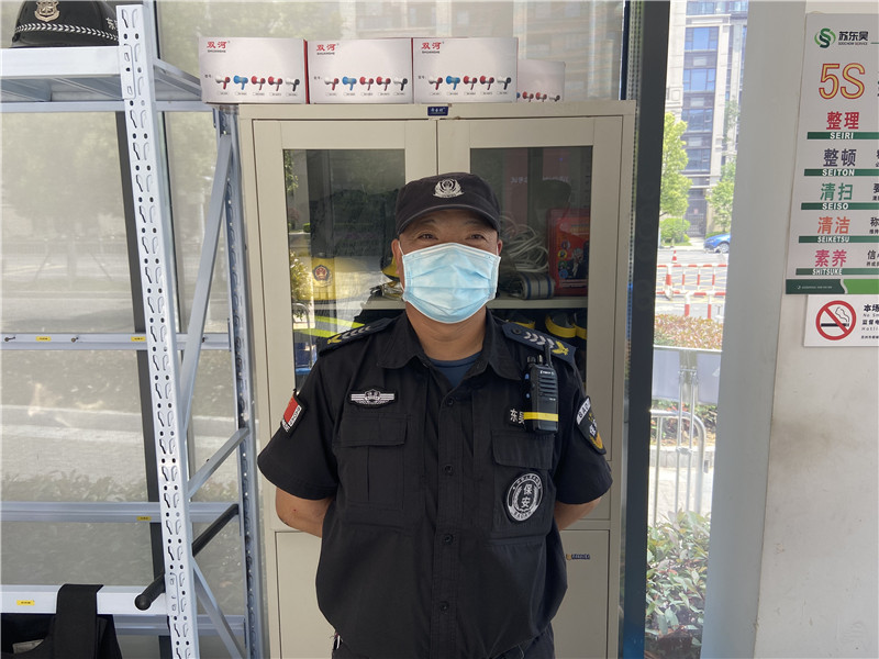 个人照2.jpg