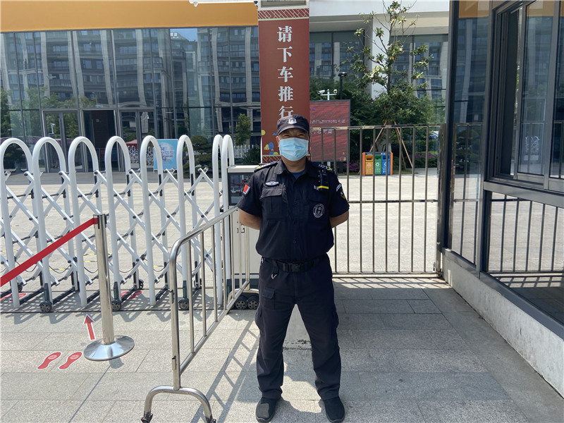 个人照3.jpg
