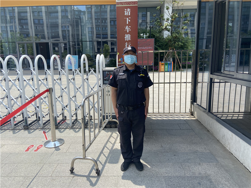 个人照5.jpg