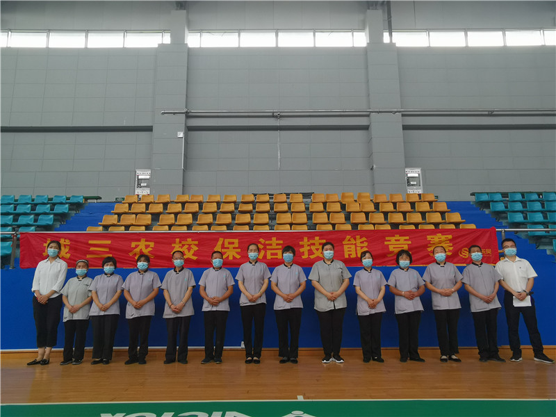 比赛前条线主管与参赛人员合影.jpg