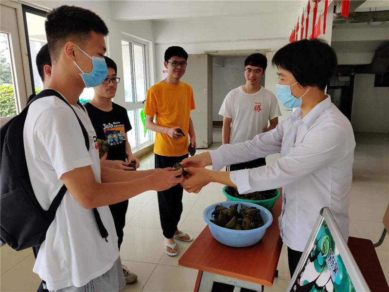 6b20f5e820ad2f01952116ebdc40986_副本.jpg