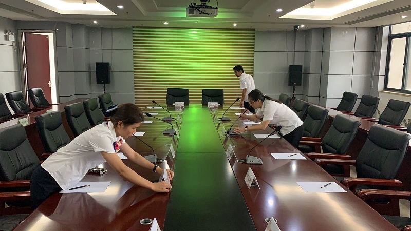 会议前摆放.jpg
