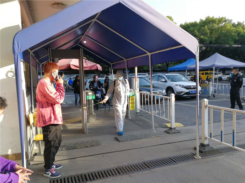 学校大门口消杀_副本.png