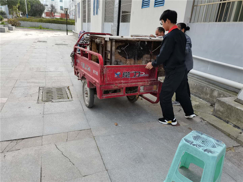 杂物清理.jpg