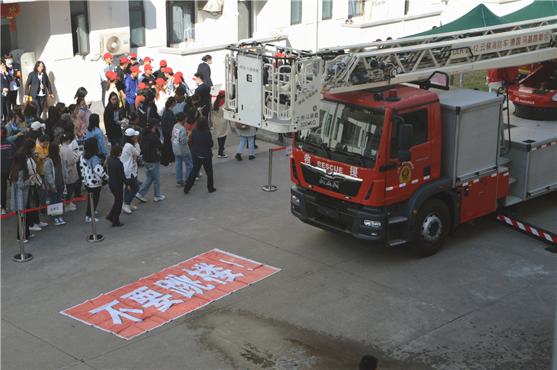 DSC_0102.JPG