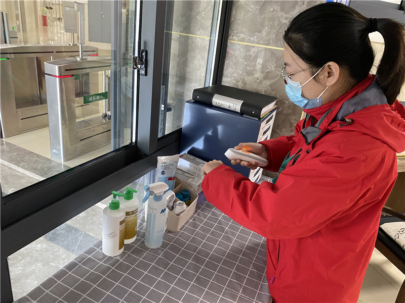 检查岗位防疫物资的准备.jpg