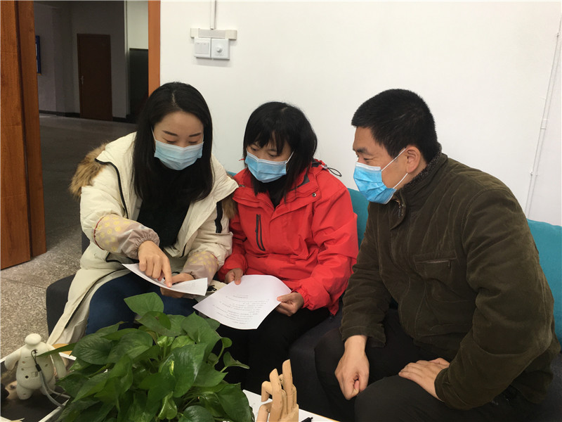研讨海报展方案.JPG