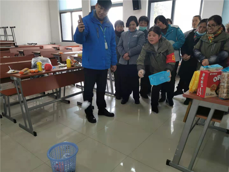 扔纸团小游戏.jpg