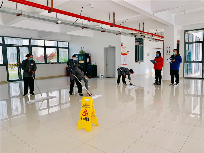 推尘竞赛.JPG