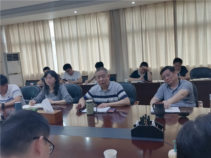 严泽民处长（右4）作会议总结_副本.png
