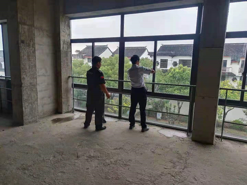 关闭门窗.jpg