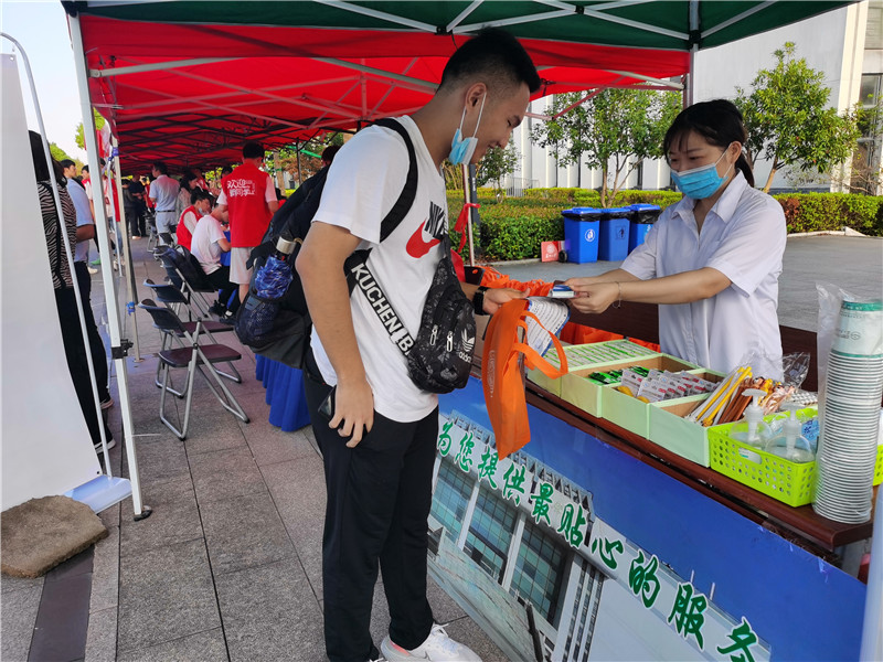 为新生发小礼品2.jpg