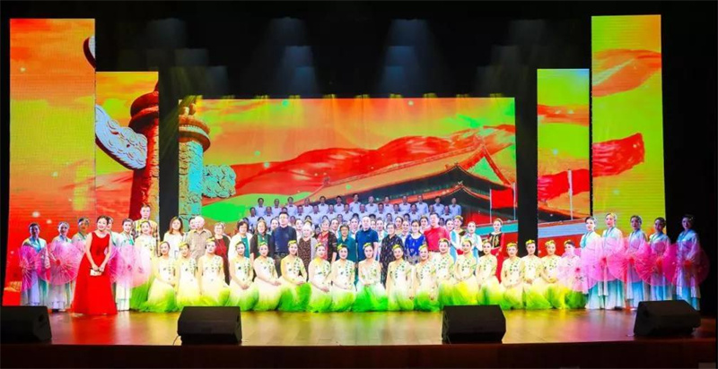 九九重阳舞台演出.jpg