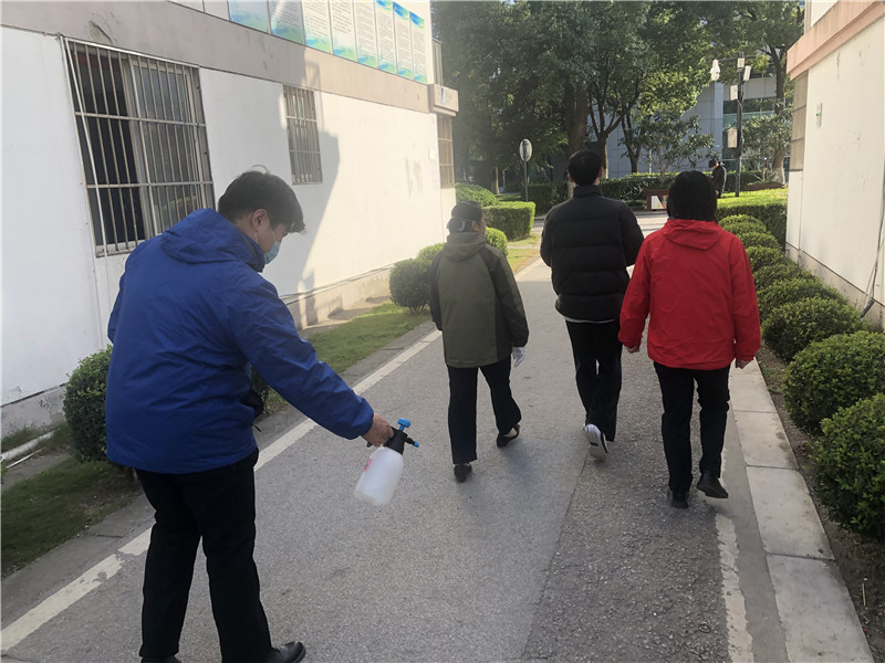 沿途消毒.jpg