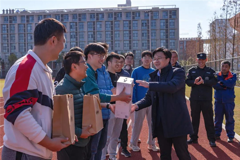 微信图片_20211206145816.jpg