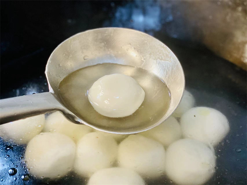 1644897140523920.jpg 煮好的元宵.jpg