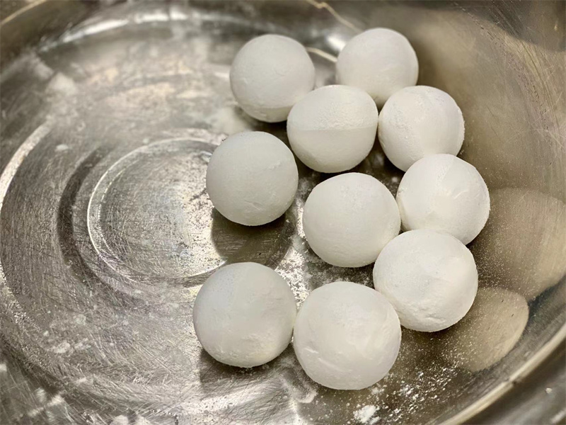 1644897204155290.jpg 包好的元宵.jpg