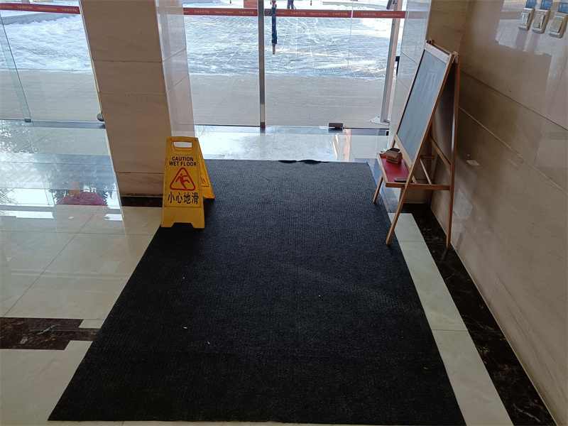 1644913171359143.jpg 2防滑垫.jpg