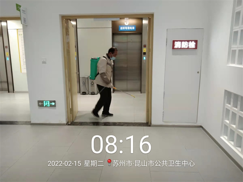 1645001955608355.jpg 电梯口消杀.jpg