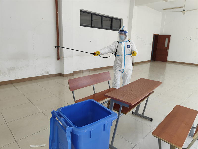 1645577845198177.jpg 核酸检测点消杀.jpg