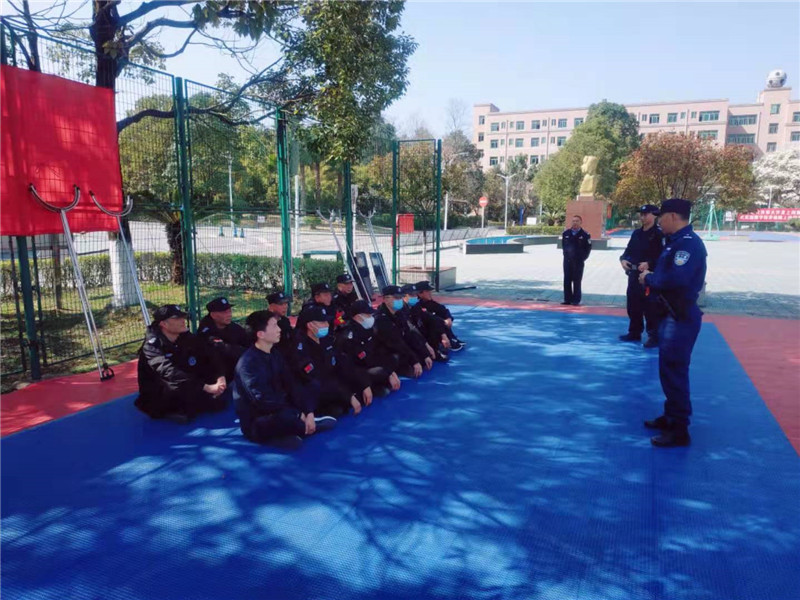 1646810655183355.jpg e11eece07542874221388ba4b3e304a.jpg