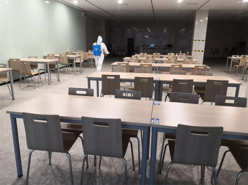 1647140839452991.jpg 食堂每日消毒.jpg