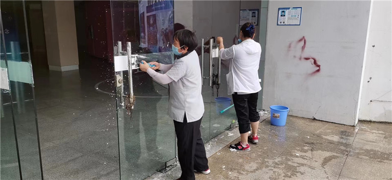 各重点楼宇、会场深度保洁 (1).jpg