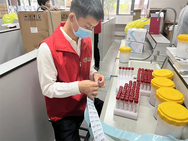 1655176267391598.jpg 高考核酸检测保障.jpg