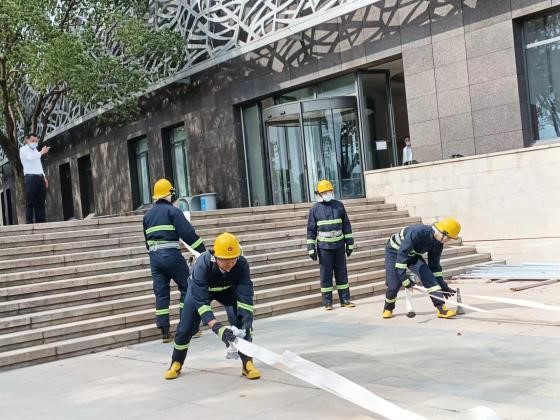 1657002861864828.jpg 1657002861864828.jpg