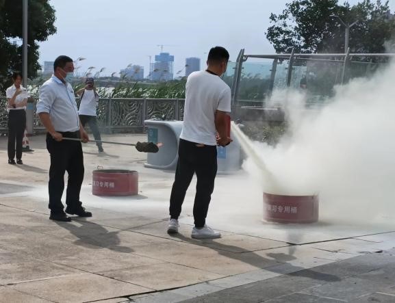 1657003095210114.jpg 1657003095210114.jpg