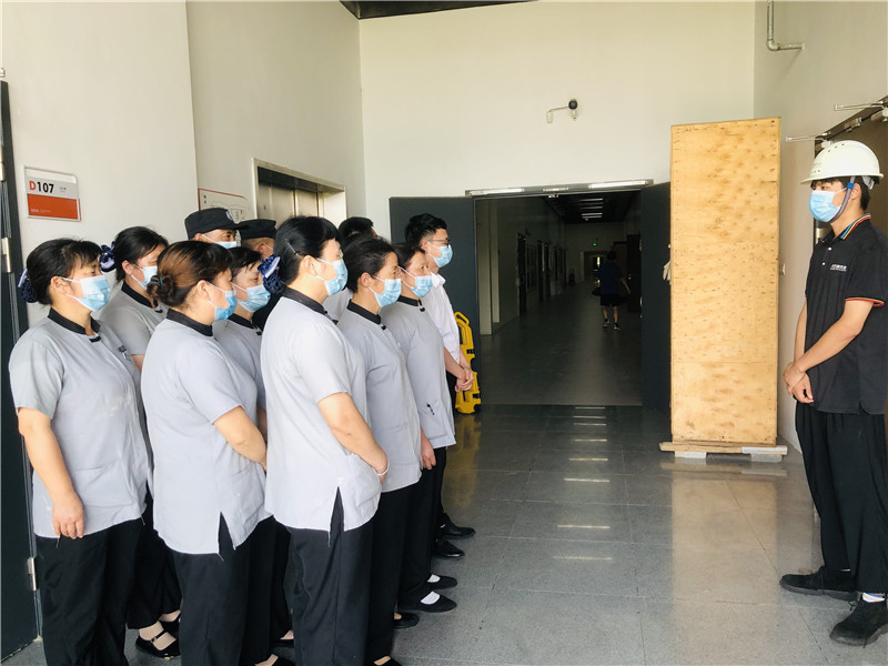 1657681960691091.jpg 演练开始前电梯安全急救知识普及.jpg