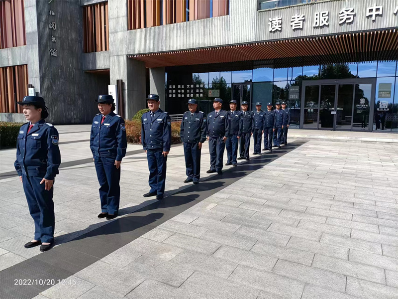 保安技能比赛 向右转.jpg