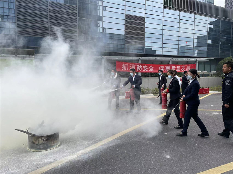 灭火2.jpg