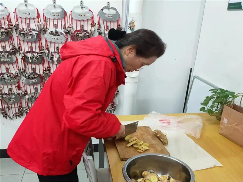 切姜片.jpg