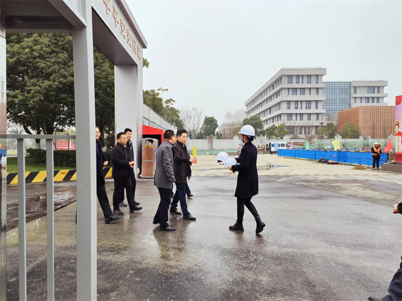 通讯二.jpg
