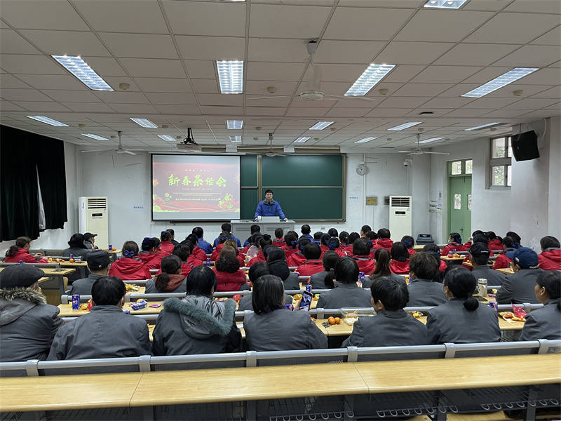 召开项目复工会议1.jpg