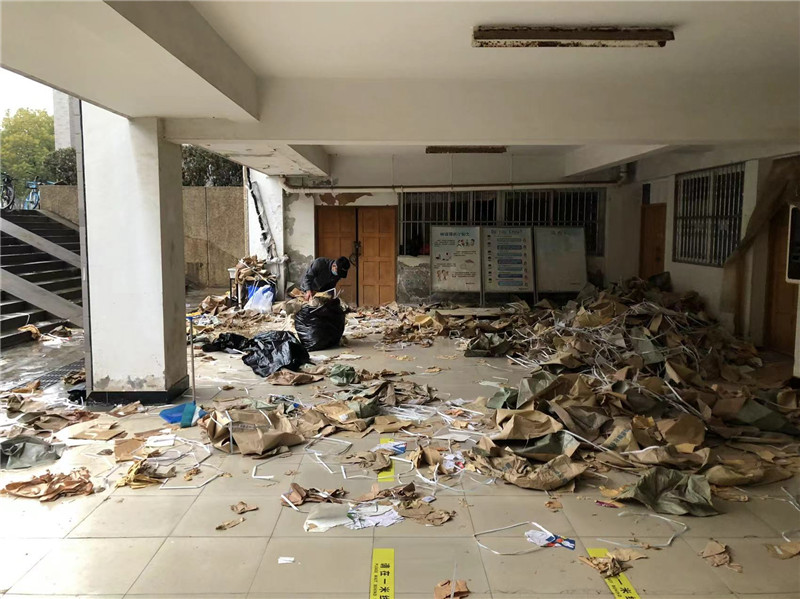教材中心清理1.jpg