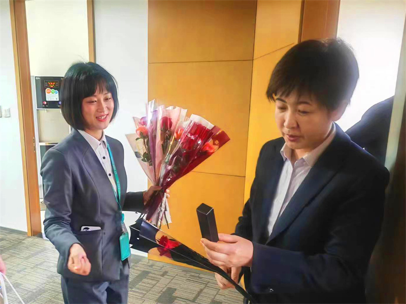 业主送花2.jpg