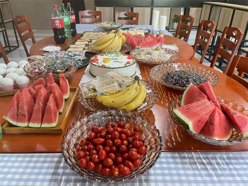 生日会现场图片.jpg