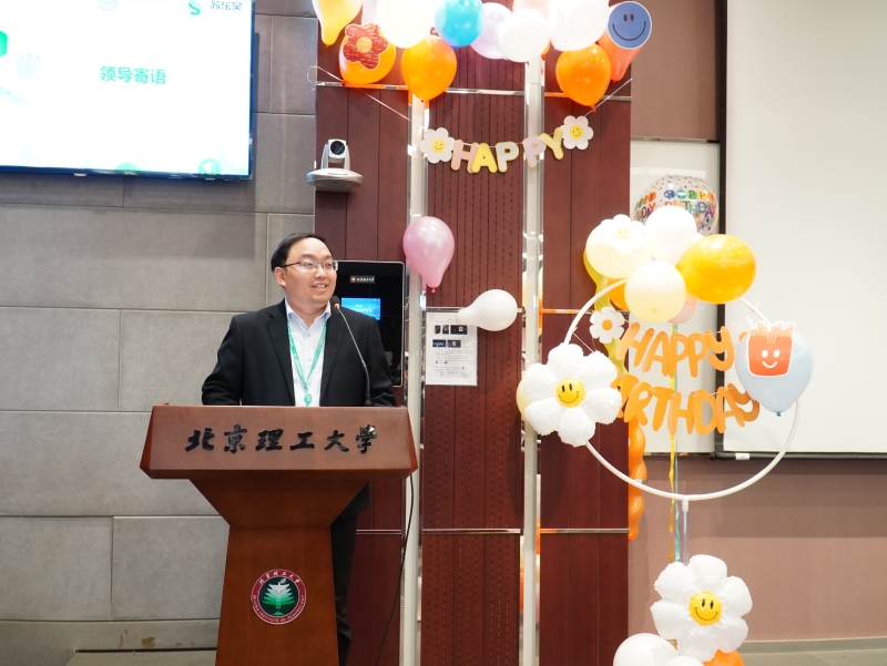 北理工2.jpg