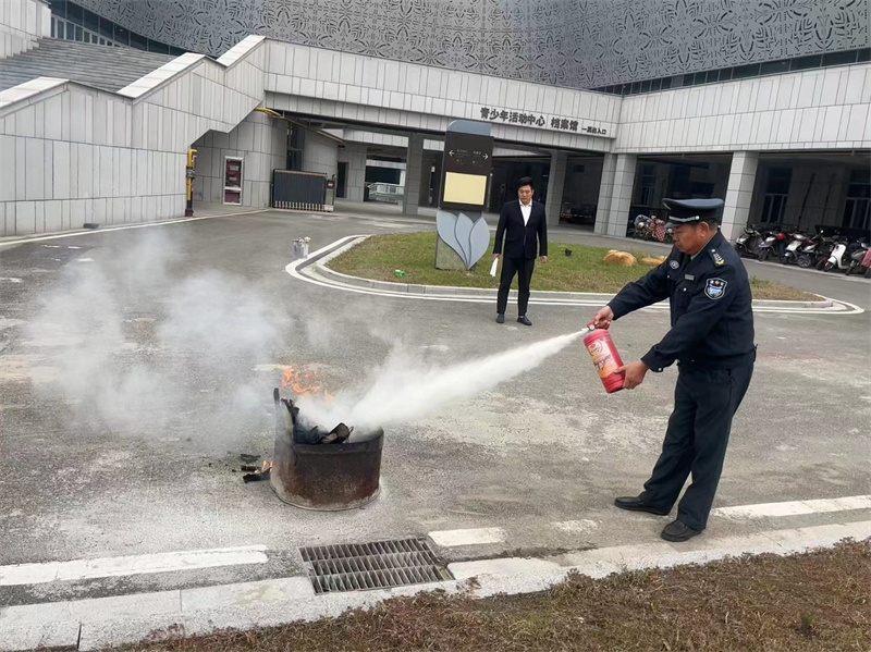 保安灭火实操演练.jpg