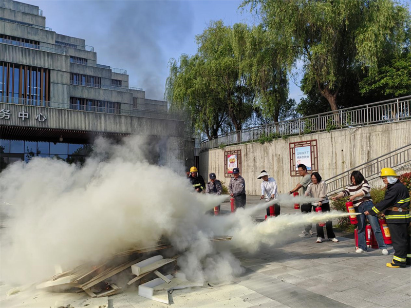 图片13.jpg