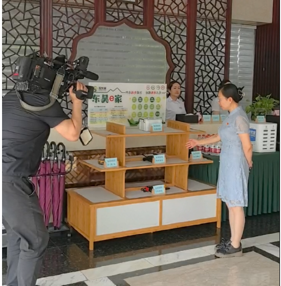 拍摄现场.png