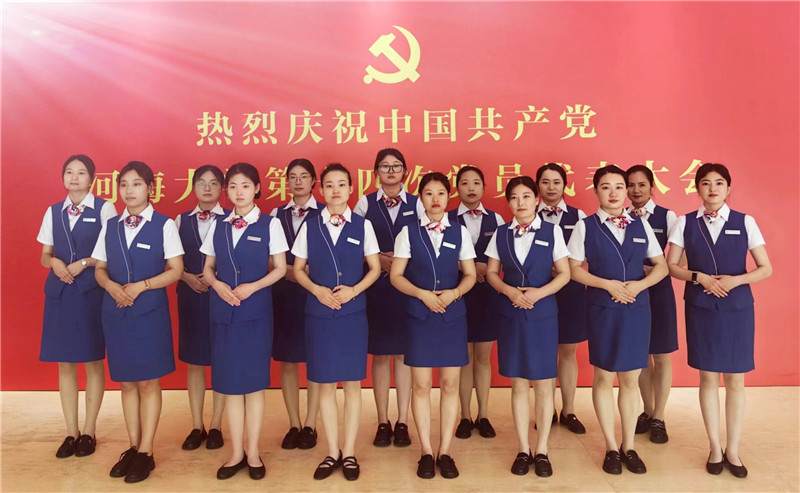 全体客服合影.jpg