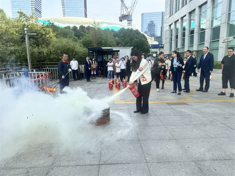 嘉运空间代表.jpg